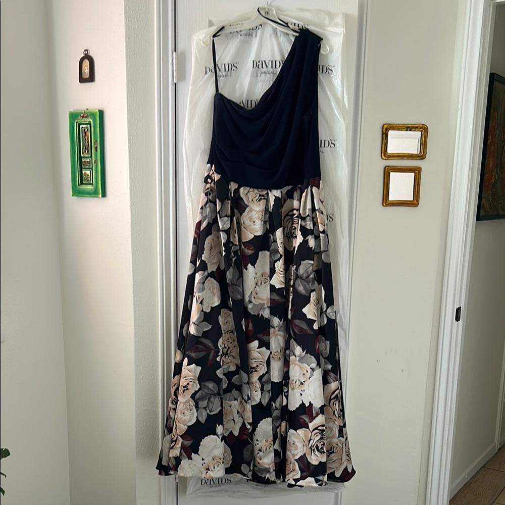 Betsy & Adam Navy Floral Special Occasion Dress